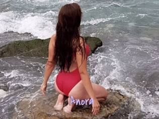 Anora
