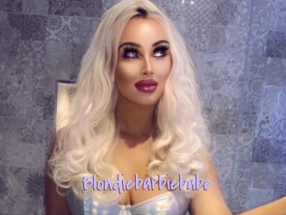 Blondiebarbiebabe