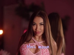 Miss_mooon